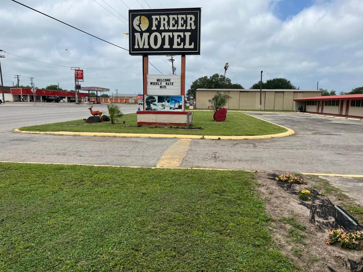 Freer Motel Exteriör bild