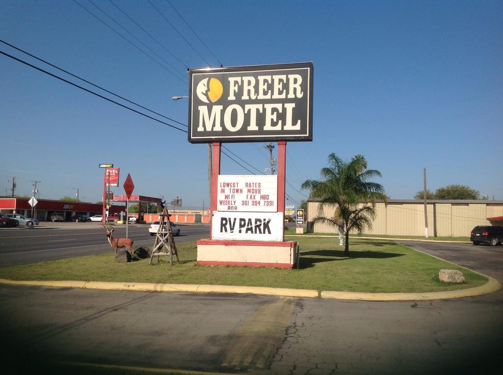 Freer Motel Exteriör bild